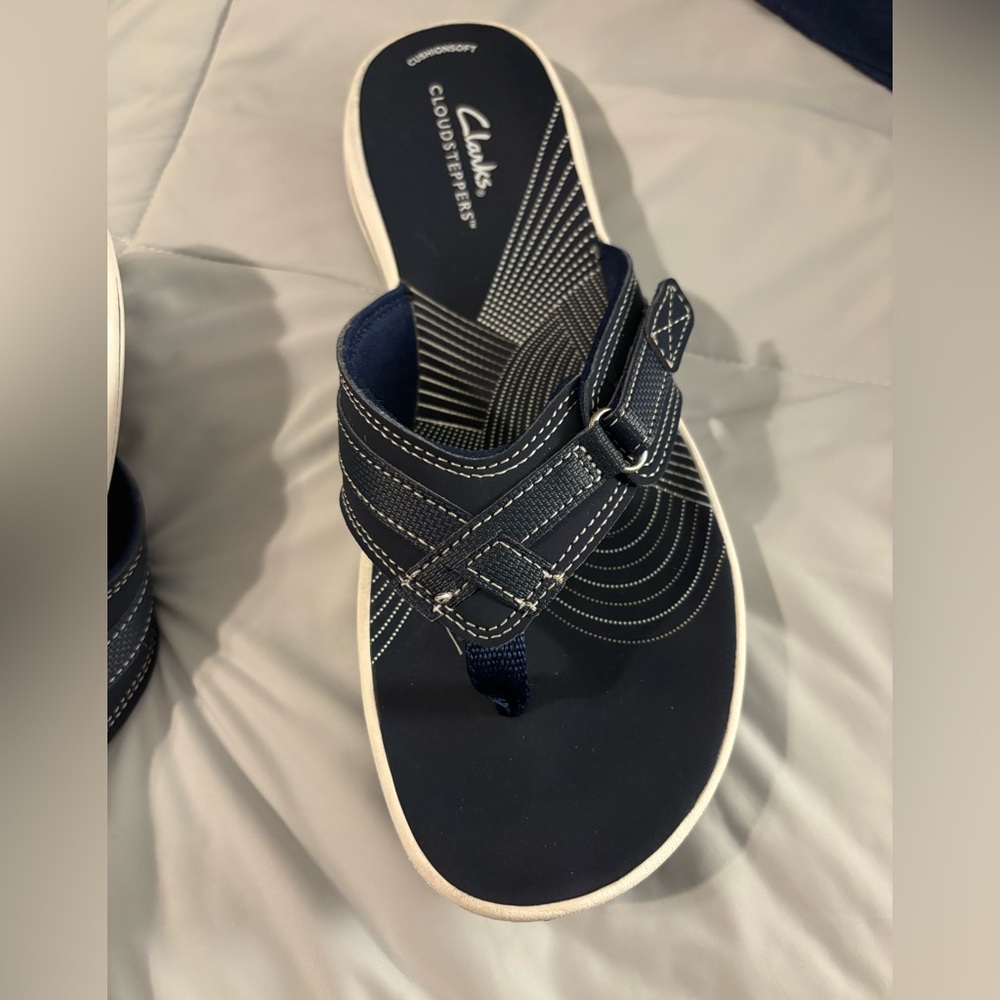 Clarks Women's Cloudsteppers Comfort Slides size 8M - Picture 10 of 13